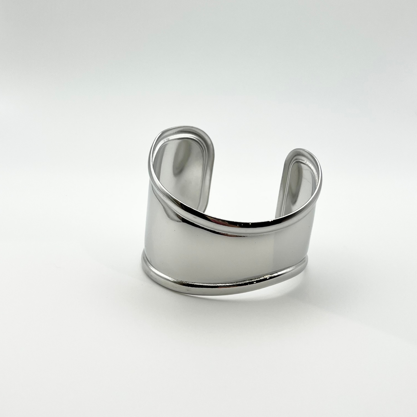 Disturbia cuff