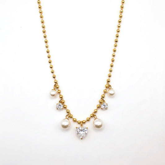 Hearted pearls necklace